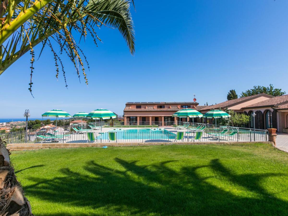 Holiday Home Il Corbezzolo-3 By Interhome سان فينتْشينسو المظهر الخارجي الصورة